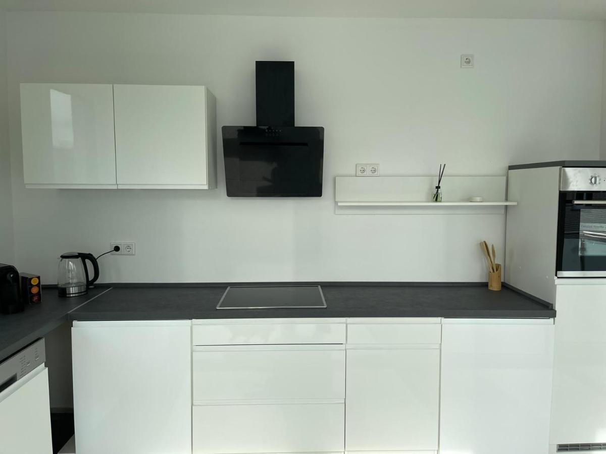 Schoene Neubauwohnung Mit Stil Билефелд Екстериор снимка